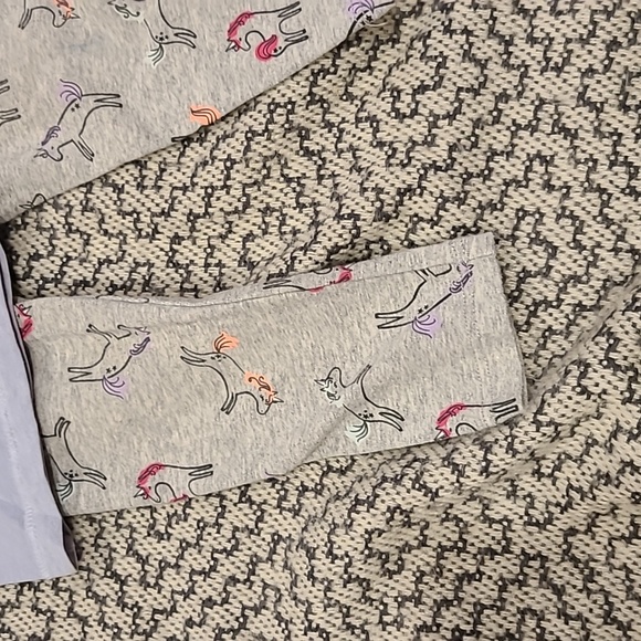 Matching Unicorn Leggings and Top Play Outfit Size 2 - Picture 4 of 6